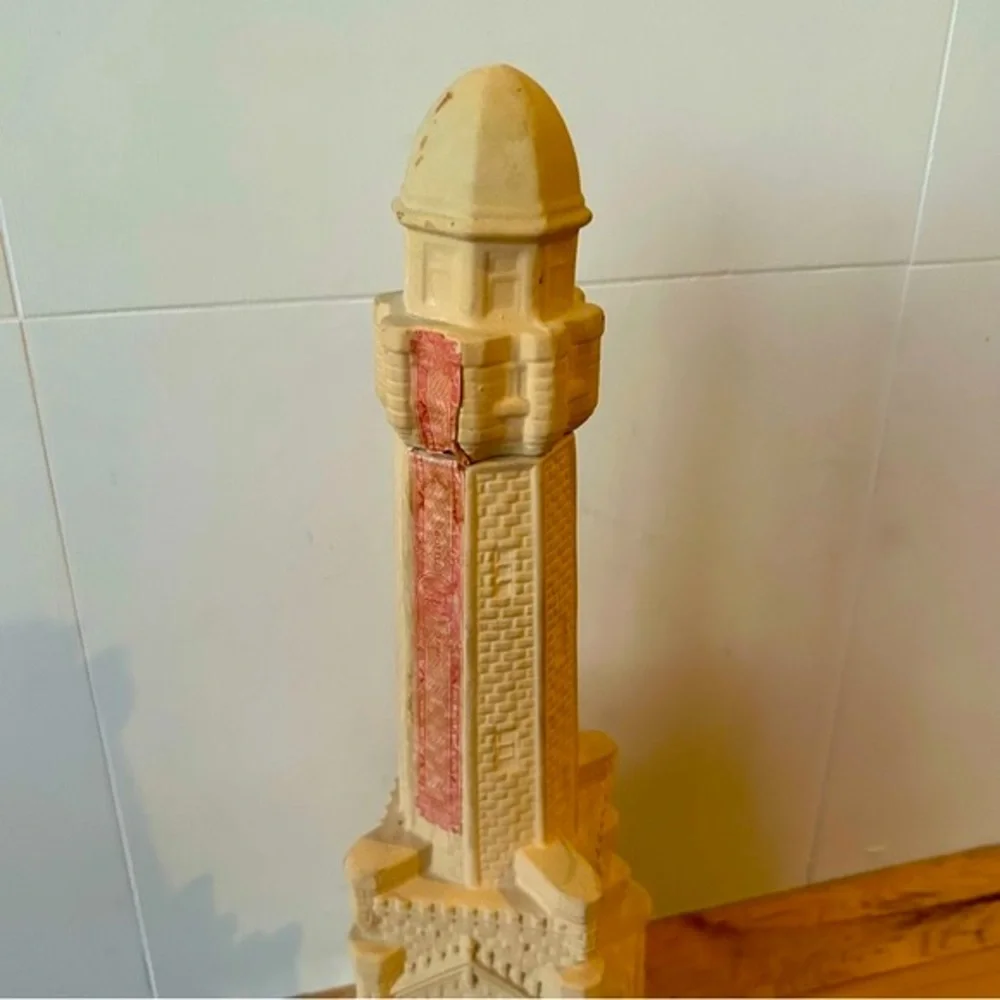 Vintage Chicago Water Tower Ezra Brooks Decanter Chicago IL 1982 American Legion